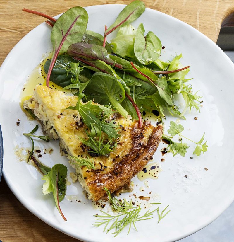 Frittata mit geräucherter Seeforelle, Pilzen &amp; Karfiol - maxima