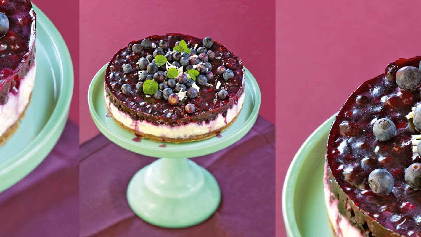 Heidelbeer-Torte mit Mascarpone und weißer Schokolade - maxima