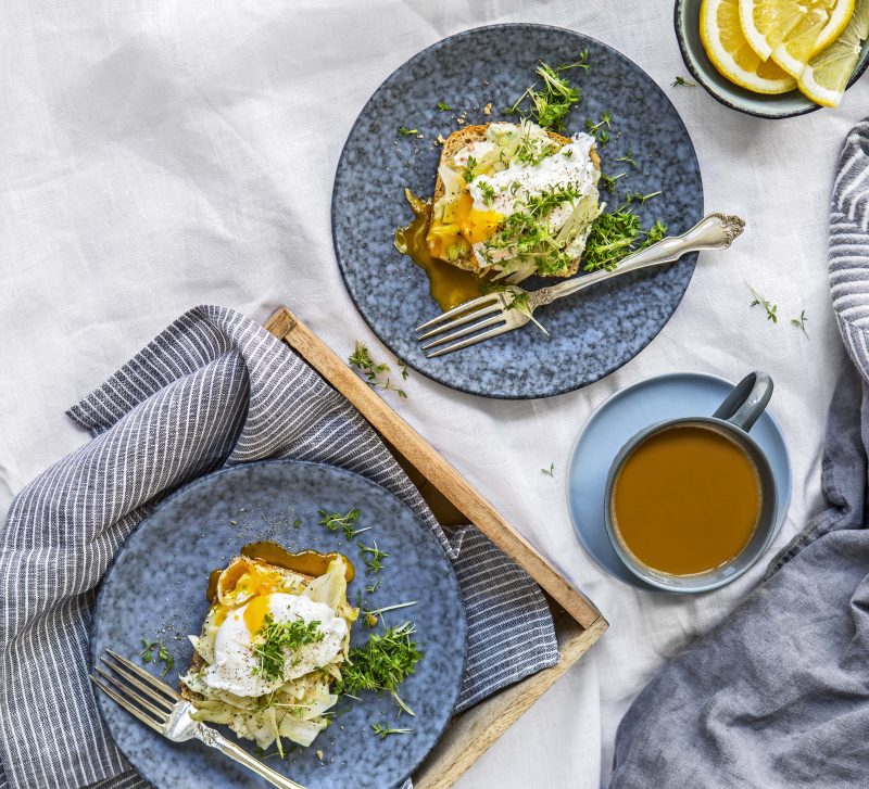 Pochiertes Ei mit Avocado